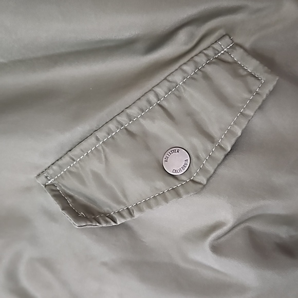 Hollister Bomber Jacket Olive - Picture 4 of 6